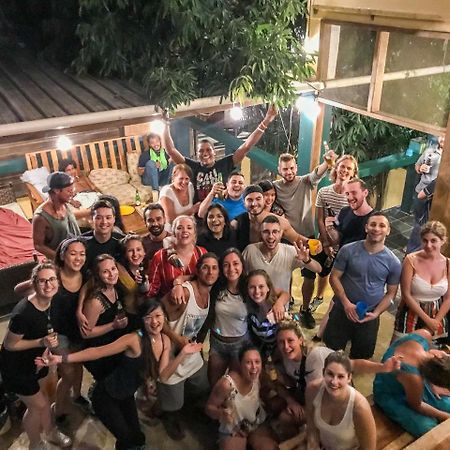 サン・イグナシオ Bella'S Backpackers Cayoホステル エクステリア 写真